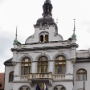 The City town hall is located in the main square and it  was built in 1905, on the site where the Old town hall once stood.<br />It has wrought iron stairwell railing, chandeliers, doors and windows and stoves in the hall of the gallery.